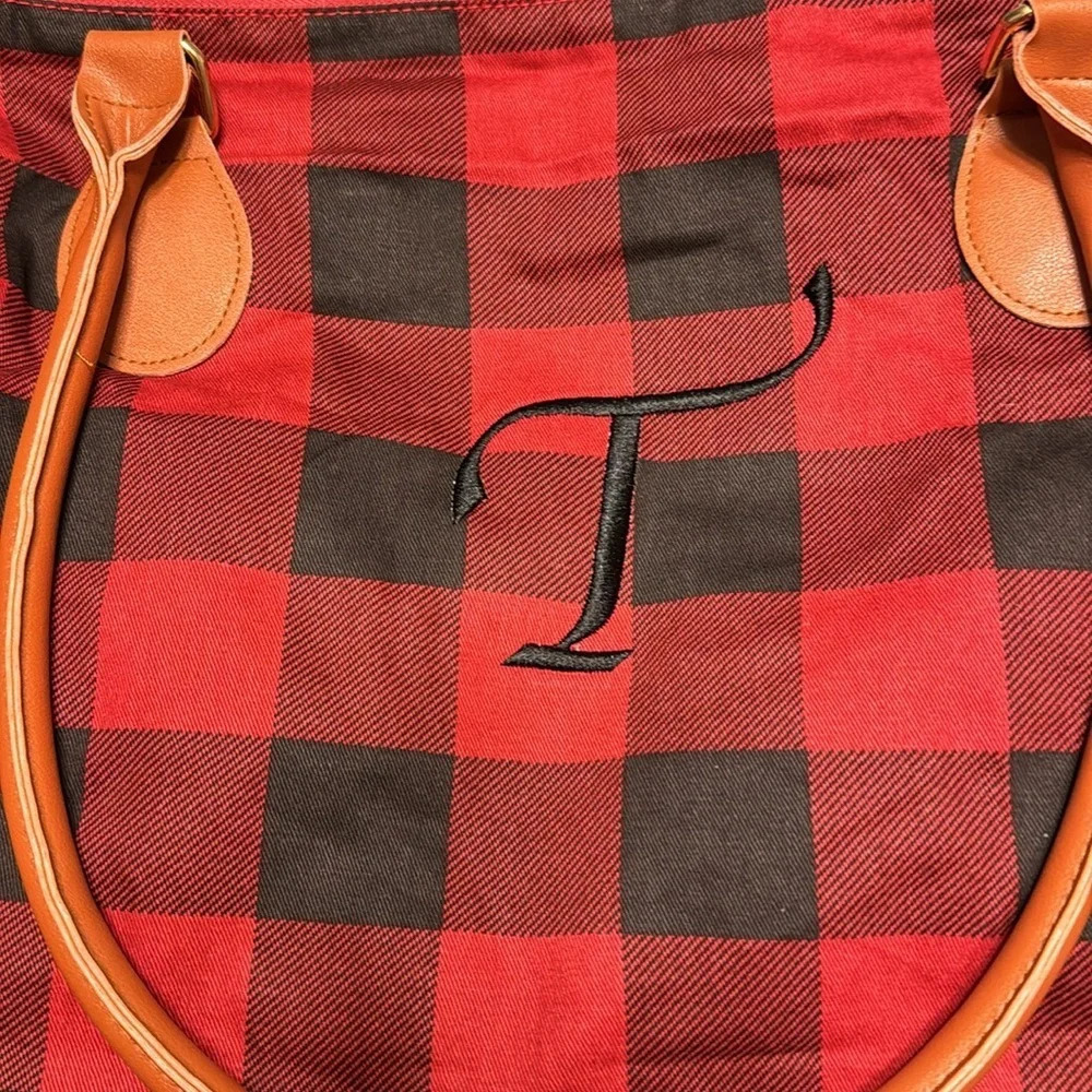 - Lakeside Collection Monogramed Red and Black Plaid Overnight Bag Letter “T” - Picture 4 of 4
